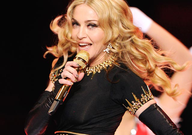 Пьяная Мадонна неудачной шуткой во время концерта оскорбила своих поклонников (Видео)
