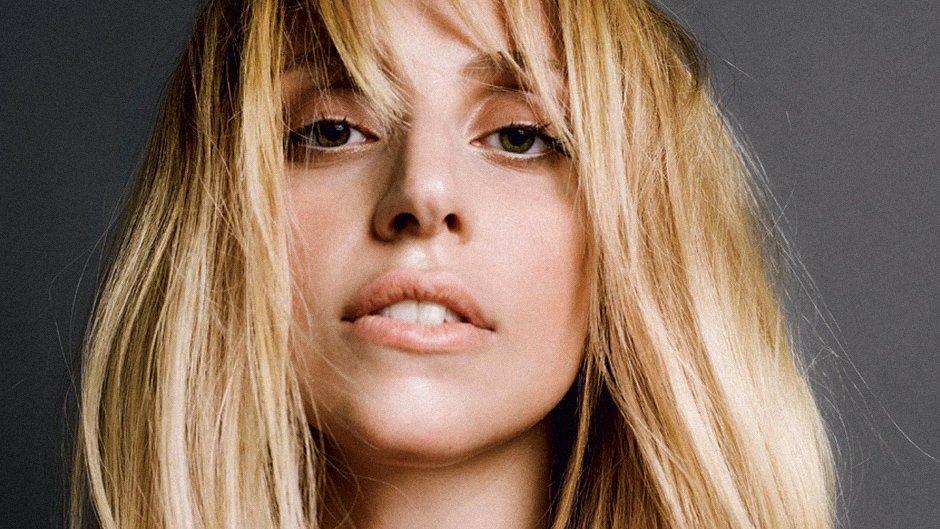 Леді Гага і її наречений повністю оголились для популярного журналу (ФОТО)