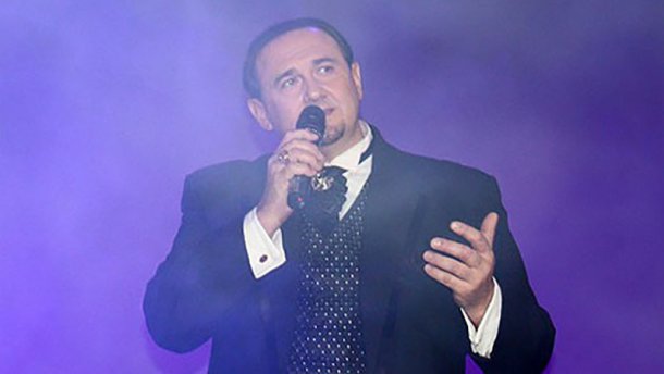 Скандал: на Київщині зірвали концерт відомого українського співака