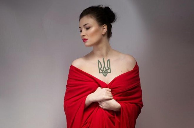 Впечатляющее: Анастасия Приходько посвятила песню Надежде Савченко (ВИДЕО)