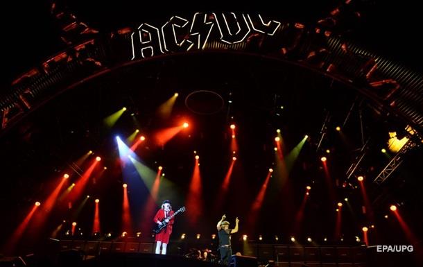 Новим вокалістом AC/DC став Аксель Роуз з Guns N ‘Roses