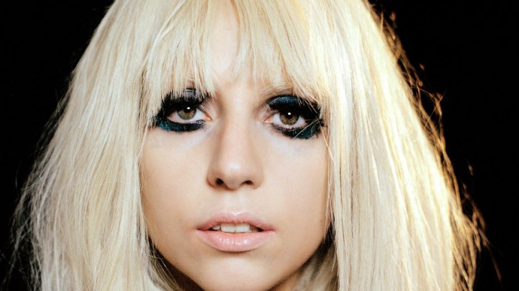 Леді Гага зізналась що «сидить» на антидепресантах (фото)