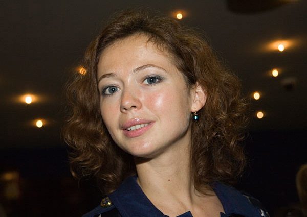 «Без фільтрів і макіяжу)) «:Олена Захарова приголомшила своїм постарілим виглядом